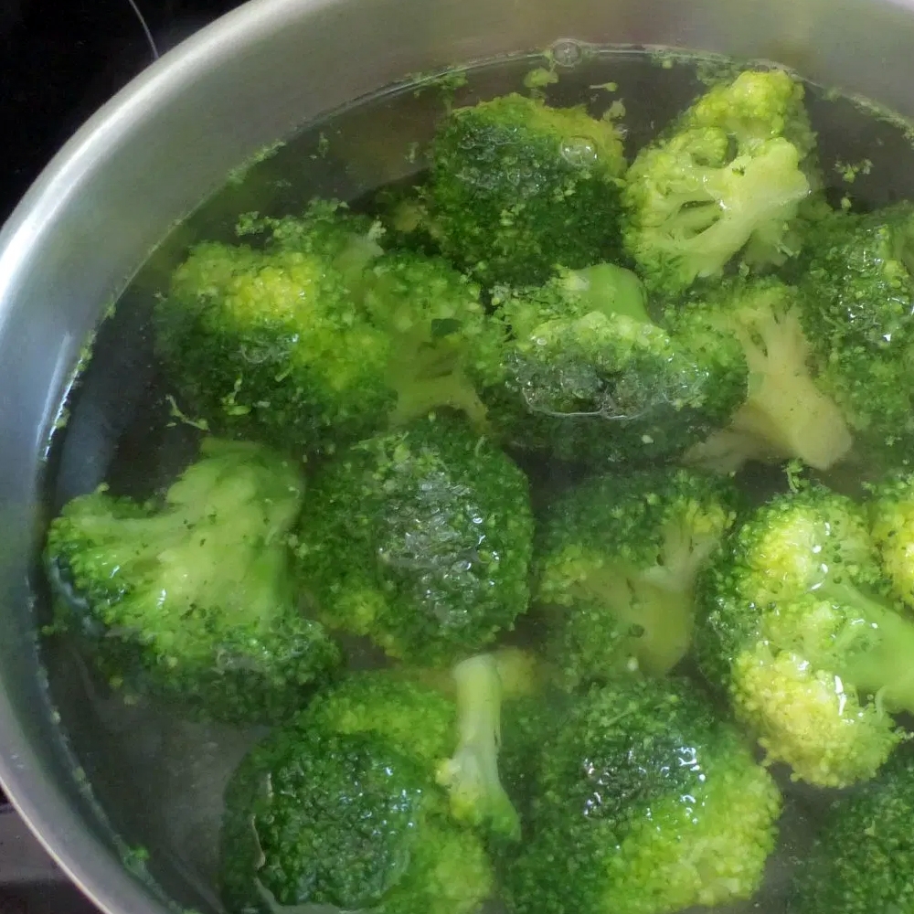 Quelle cuisson des aliments ? Micro-ondes, à l’eau…?